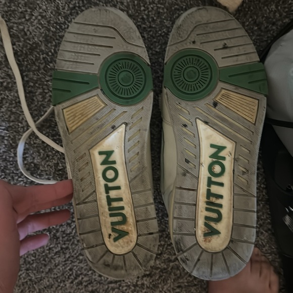 Louis Vuitton Men’s LV trainer sneaker - Picture 7 of 8